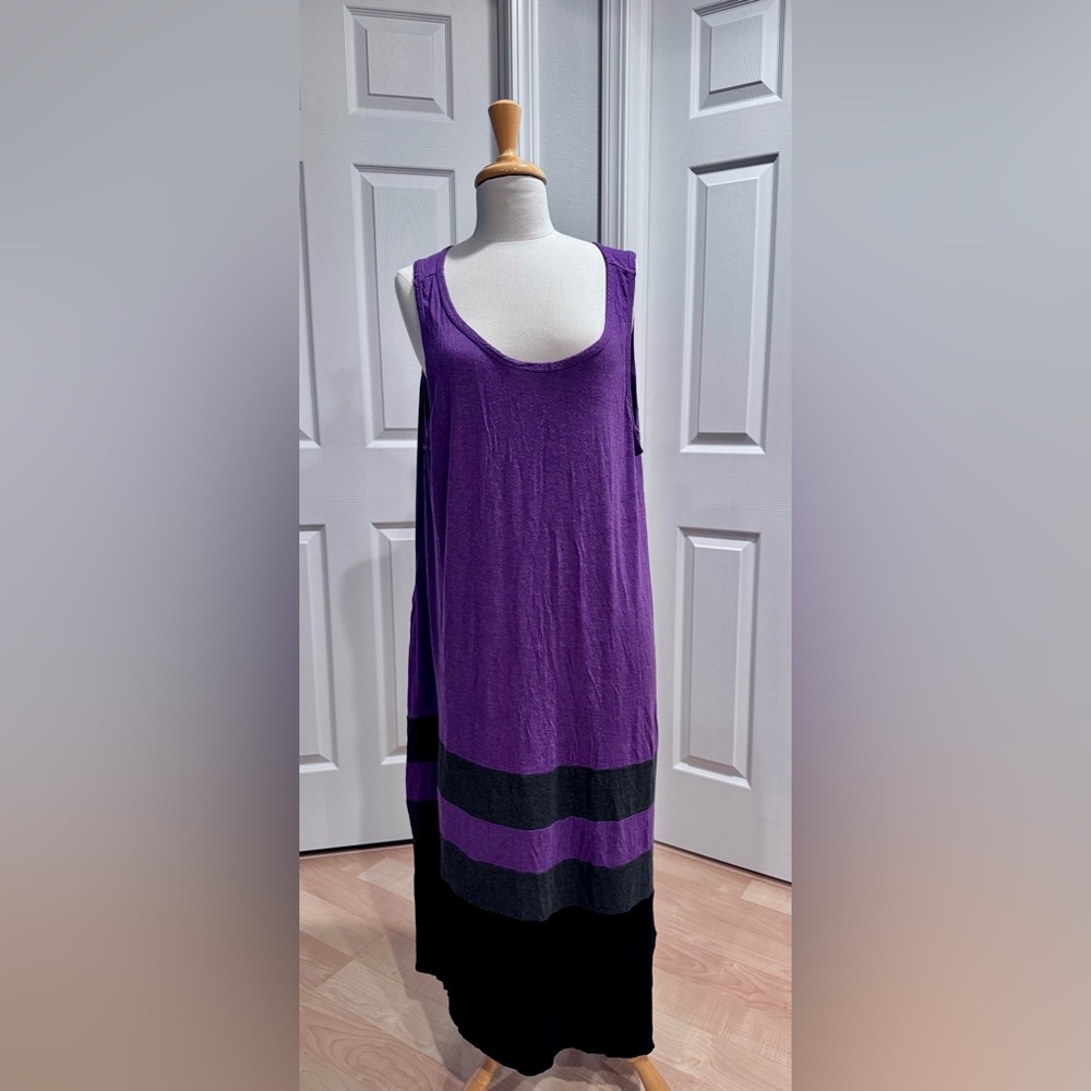 Simply Vera Vera Wang long night chemise, purple with pockets